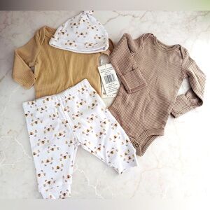 Adorable Baby Bear Outfit Set with Hat 🧸🐻